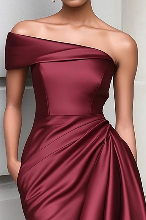 Ruched One Shoulder Tight Burgundy Knee Length Gala Dress - Image 2
